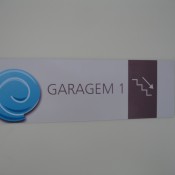 Placa de PVC com adesivo