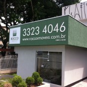 Letreiro em PVC expandido