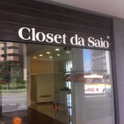 Letreiro em PVC expandido